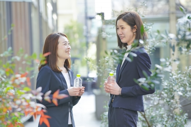 派遣社員と正社員