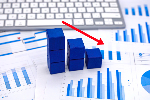 転職で年収が下がる主な